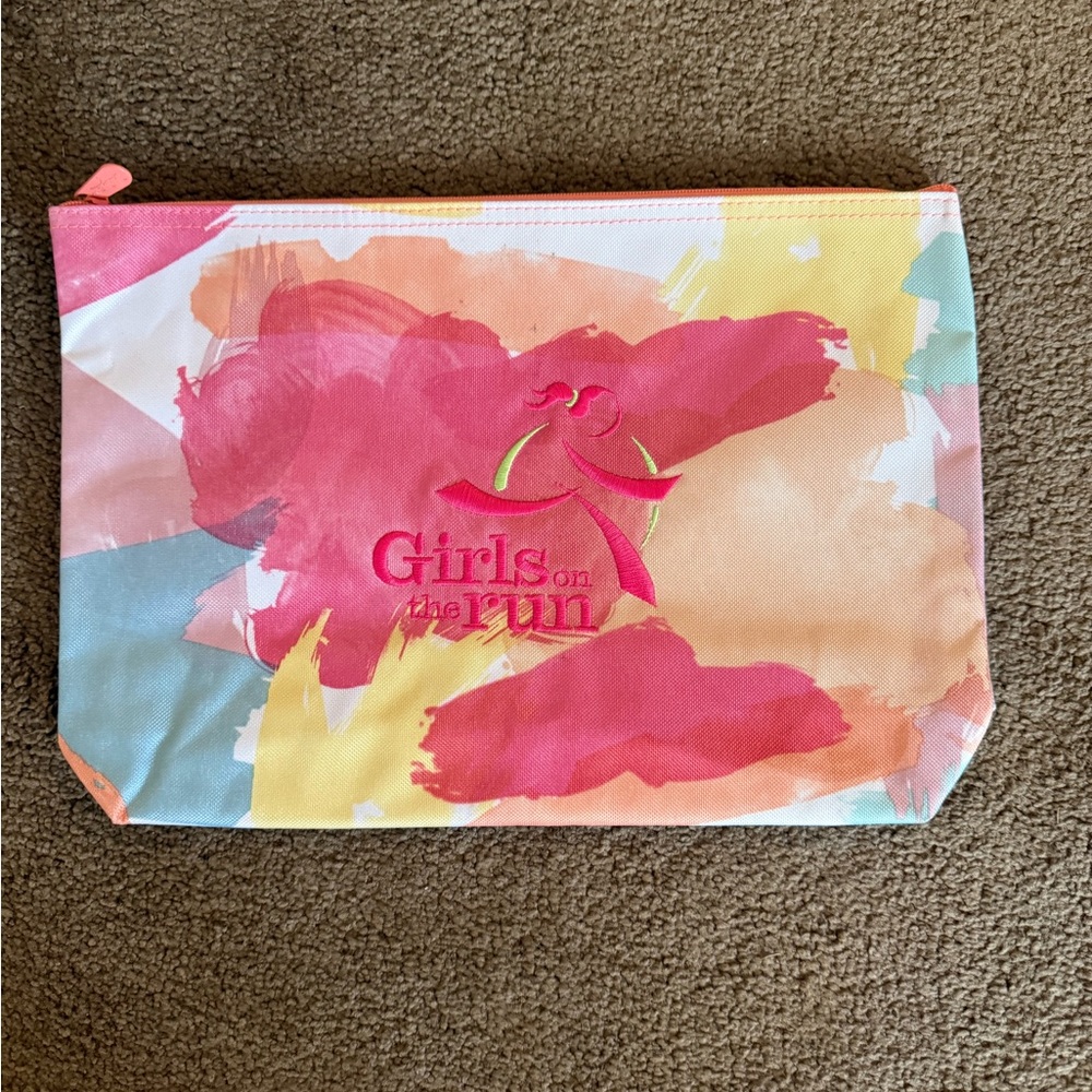 NWT Thirty One Zipper Pouch - EMB. Girls on the Run